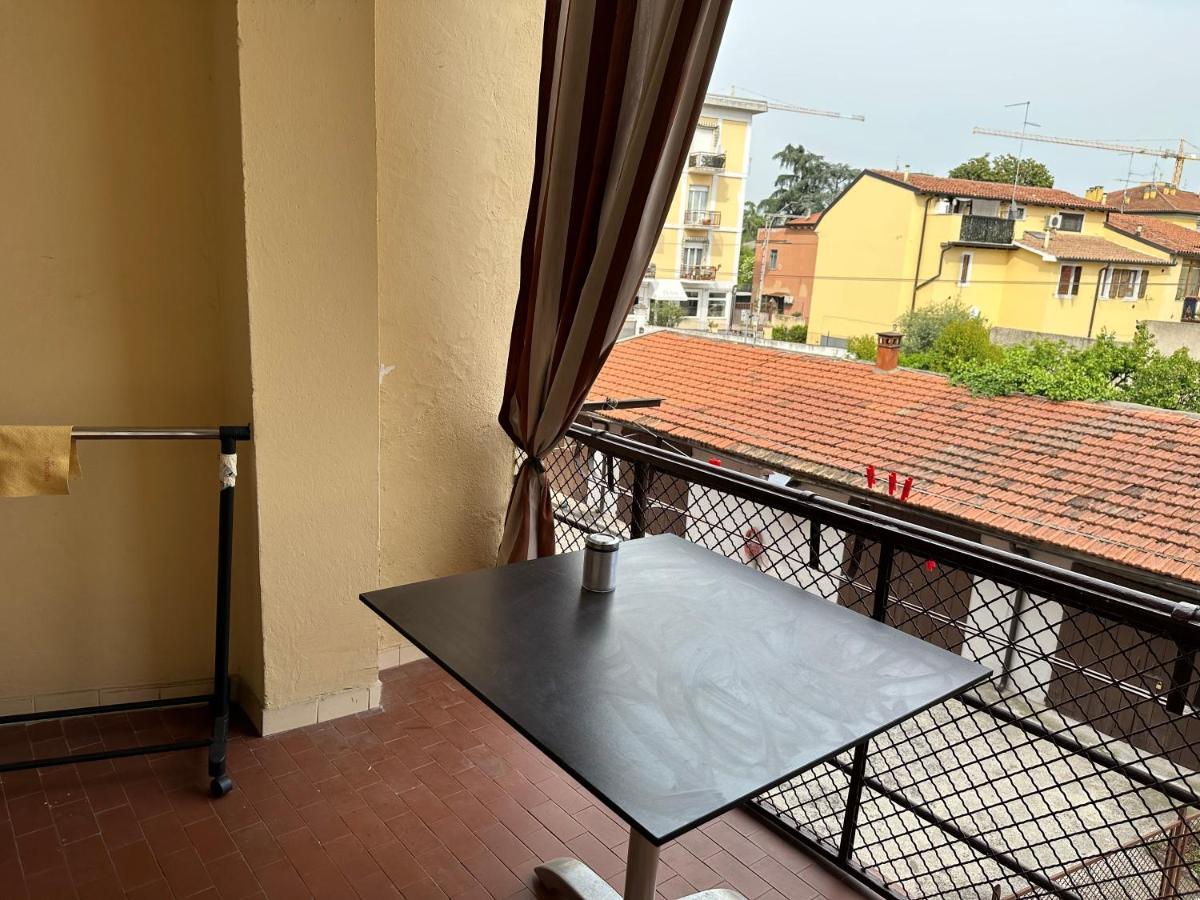 Appartamento Via Centro Βερόνα Εξωτερικό φωτογραφία